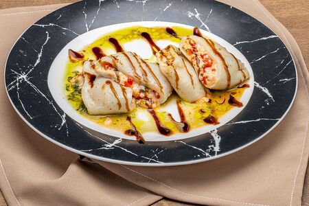 Фаршированный кальмар