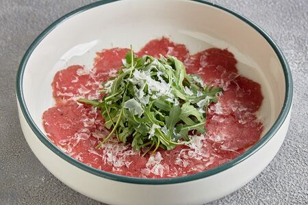 Карпаччо из говяжьей вырезки