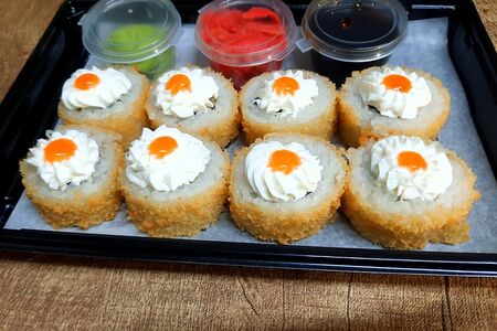 Жареный ролл Эби