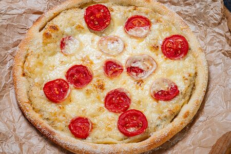 Пицца Маргарита средняя