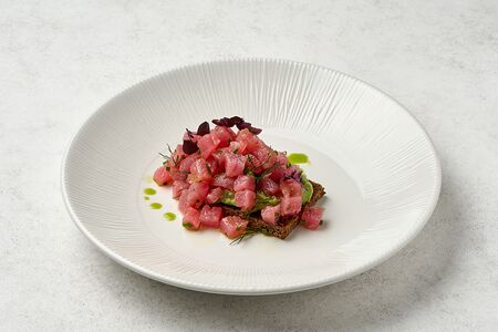Тартар из тунца 
