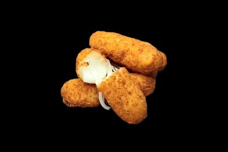 Хрустящие сырные палочки