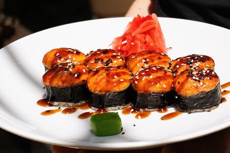 Запеченный с креветкой