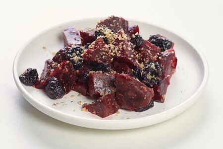 Салат из свеклы с черносливом