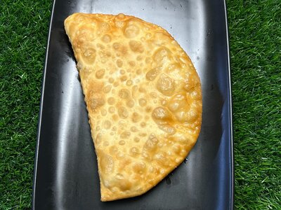 Чебурек с сыром и зеленью