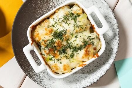 Запечённый гратен с лососем