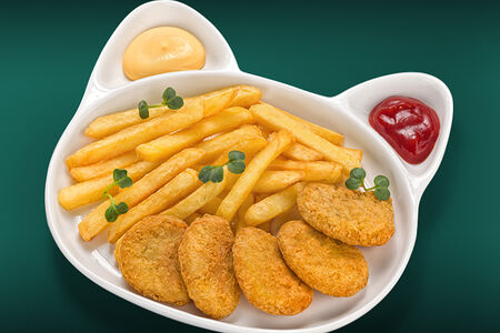 Наггетсы с картофелем фри