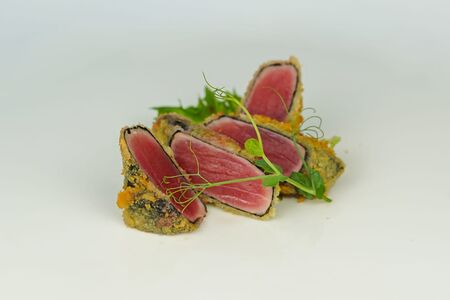 Теплые сашими Тунец