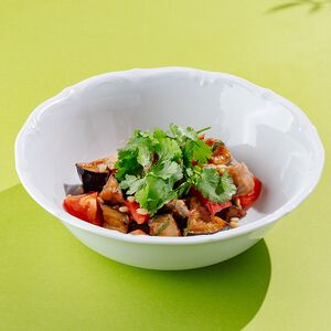 Салат с цыплёнком и баклажаном