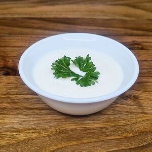 Мацони с чесночком