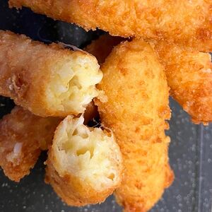  Сырные палочки 