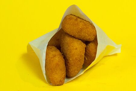 Куриные наггетсы