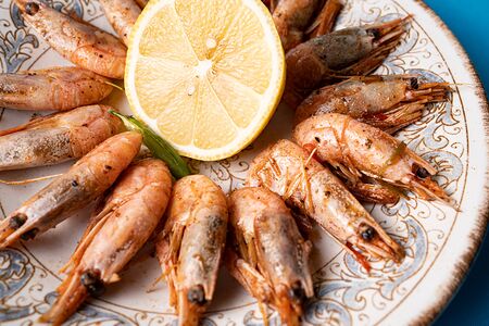 Креветки жареные с акцентом