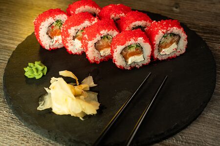 Калифорния с лососем