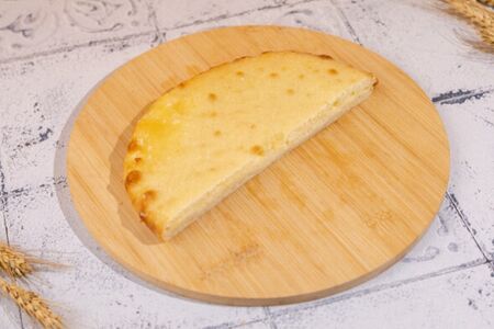 Половина Осетинского пирога с сыром