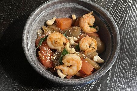 Острый с баклажанами и креветками