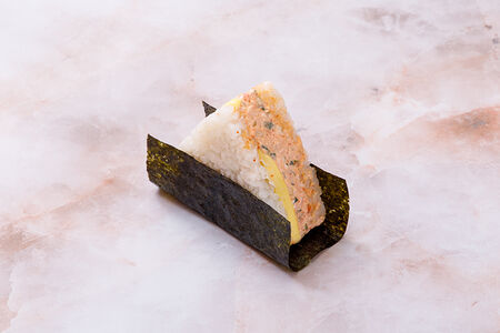 Онигири с курицей