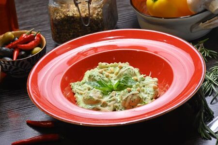 Равиоли с курицей и сыром