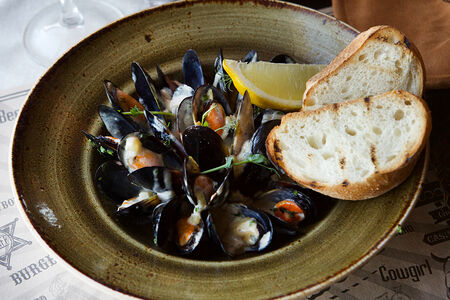 Черноморские мидии в сливочном соусе