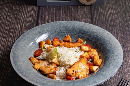Цезарь с куриной грудкой