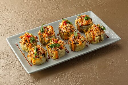 Ролл с угрём и крабом