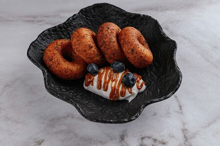 Пончики из творога