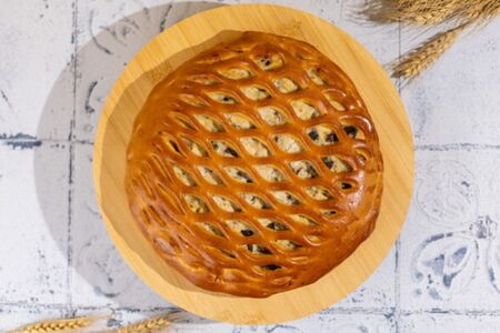 Пирог с курицей и грибами