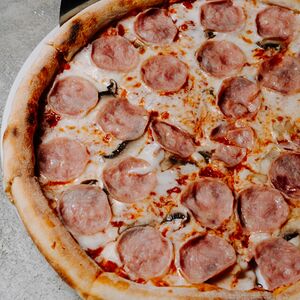Пицца Ветчина с грибами