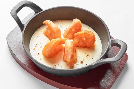 Тигровые креветки в сливочном соусе