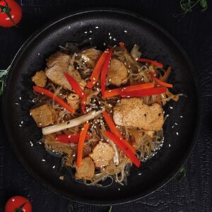 Фунчоза со свининой в соусе терияки