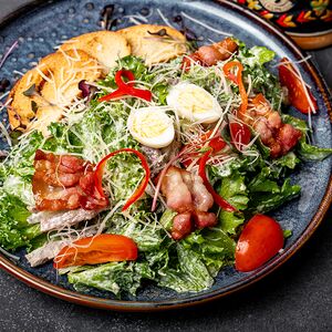 Салат с беконом