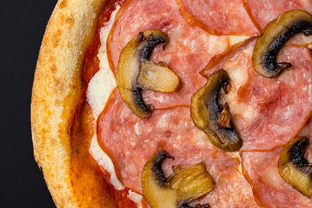 Ветчина и грибы 