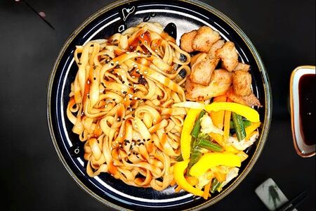 Wok со свининой