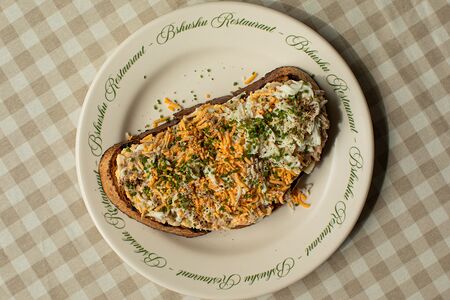 Туна сэндвич Мимоза