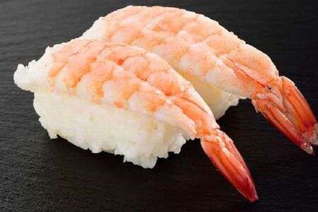 Суши с креветкой