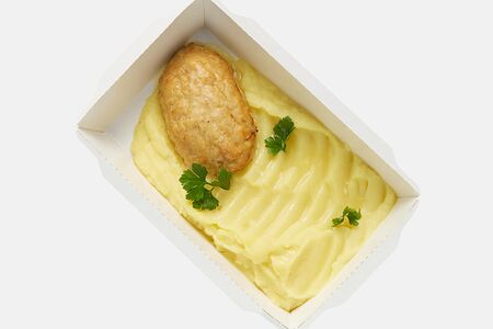 Котлета куриная с картофельным пюре 