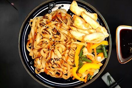 Wok с курицей