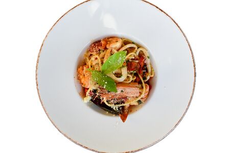 Спагетти с морепродуктами