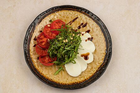 Салат Капрезе