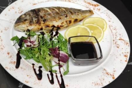 Дорадо с овощами