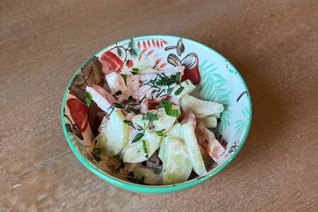 Овощной салатик со сметаной