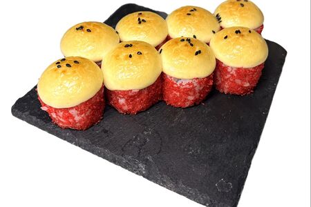 Запеченный ролл с курицей