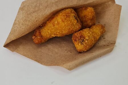 Куриные крылышки в панировке