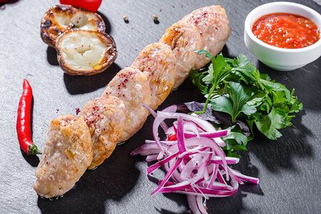 Шашлык из бараньих семенников