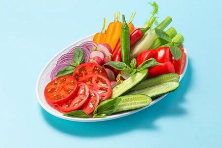 Сезонные овощи и зелень