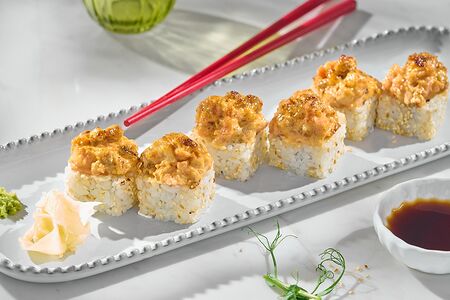 Запеченный ролл с угрем