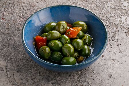 Испанские оливки Чупадедос