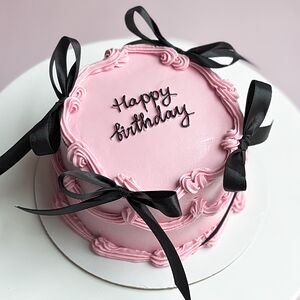 Бенто-торт в стиле ламбет с бантиками