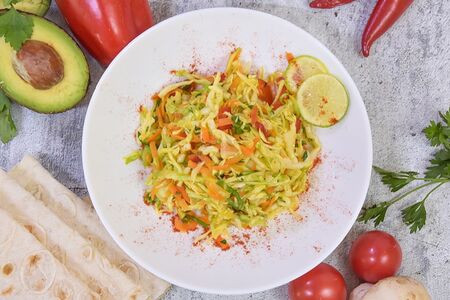 Салат витаминный