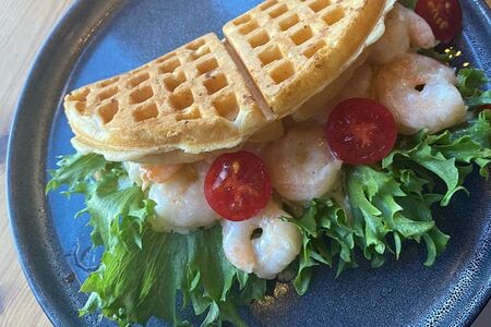 Бельгийские вафли с креветкой